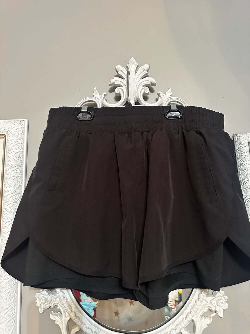 Blooming Jelly Women Black Flowy 2-in-1 Athletic Running Shorts XL